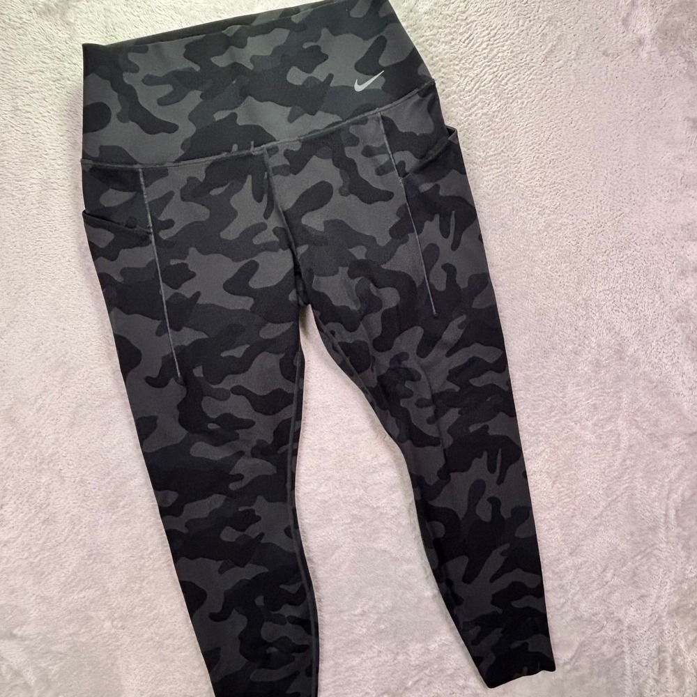 Nike Womens Universa Leggings Large Gray Camo High Rise Dri-FIT Pockets Tights